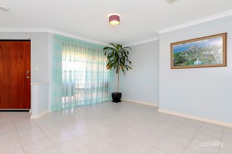 Property photo of 17 Stylis Place Bennett Springs WA 6063