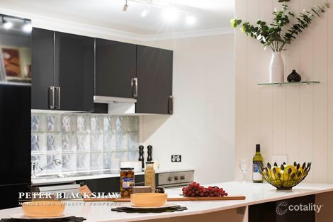 Property photo of 18 River Drive Karabar NSW 2620