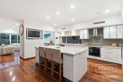 Property photo of 18 Tahiti Lane Hillarys WA 6025