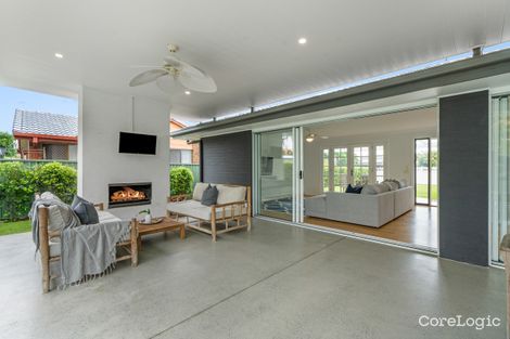 Property photo of 12 Burrendong Road Coombabah QLD 4216