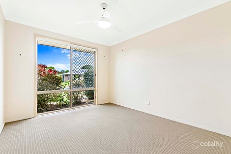 1-3 Daphne Ct, Torquay, QLD 4655