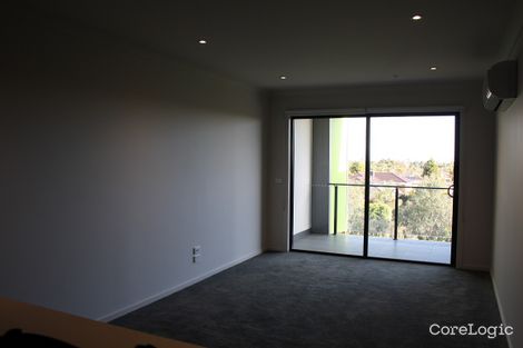 Property photo of 301/40 Bush Boulevard Mill Park VIC 3082