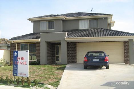 Property photo of 1/52 Churchill Place Maidstone VIC 3012