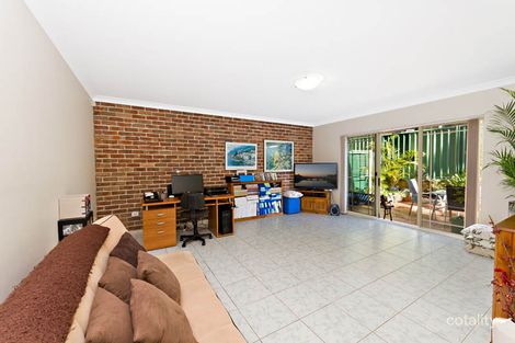 Property photo of 2/22-24 Dianella Street Caringbah NSW 2229