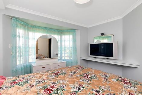 Property photo of 17 Stylis Place Bennett Springs WA 6063