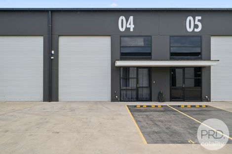 4/24 Houtman St, East Wagga Wagga, NSW 2650