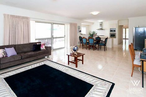 Property photo of 12 Belinda Avenue Cloverdale WA 6105