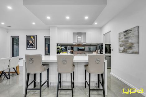 Property photo of 27 Statesman Way Point Cook VIC 3030