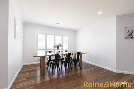Property photo of 1 Venetian Court Dubbo NSW 2830
