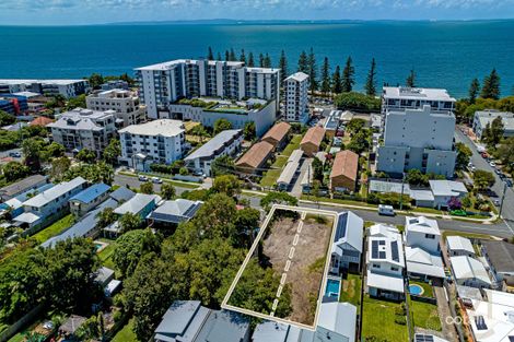 143 Mein St, Scarborough, QLD 4020