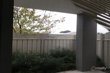 1/50 Bishop Rd, Middle Swan, WA 6056