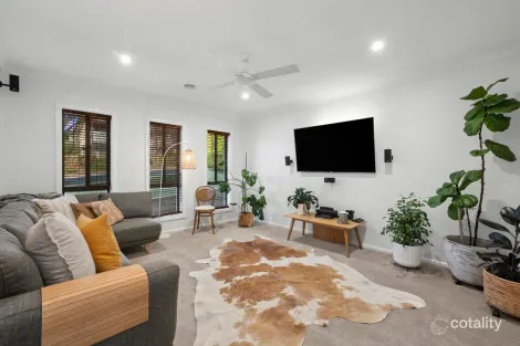 Property photo of 101 Grantham Drive Highton VIC 3216