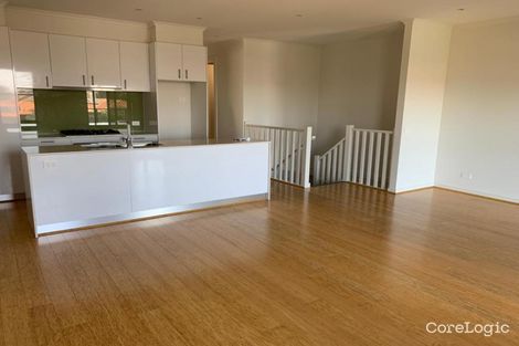 7 Bailey Cres, Oak Park, VIC 3046