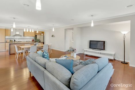 Property photo of 19 Bellfield Drive Craigieburn VIC 3064