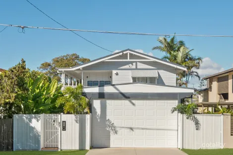 Property photo of 27 Murphy Street Scarborough QLD 4020