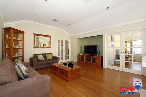 Property photo of 8 Banbury Way Butler WA 6036