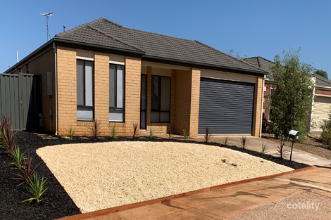 24 Equine Cct, Melton South, VIC 3338
