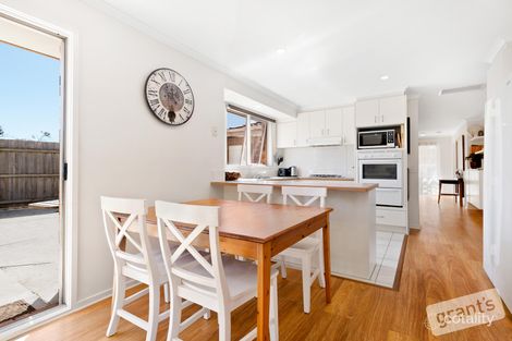 Property photo of 14 Insignia Crescent Berwick VIC 3806