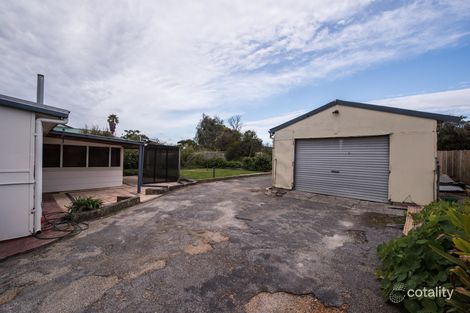 Property photo of 21 Minor Road Orana WA 6330