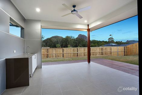 22 Pinnacles Dr, Glass House Mountains, QLD 4518
