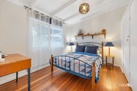 Property photo of 2 Lohr Avenue Inverloch VIC 3996