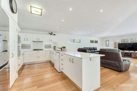 Property photo of 19 Hillcrest Court Murrumba Downs QLD 4503