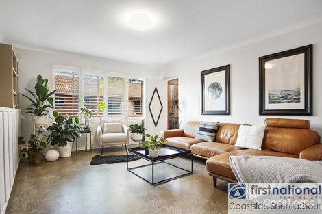 Property photo of 4/6 Peterborough Avenue Lake Illawarra NSW 2528