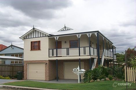 26 Montfort St, Cannon Hill, QLD 4170