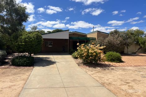 9 Hilton Way, Narembeen, WA 6369