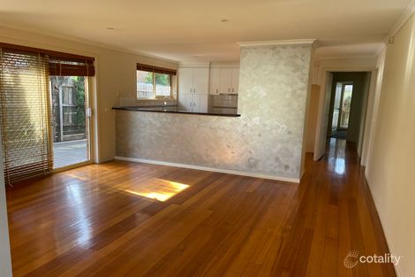 Property photo of 35 David Collins Drive Endeavour Hills VIC 3802