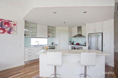 Property photo of 14 Loch Lomond Crescent Torquay VIC 3228