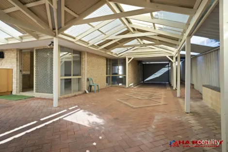 Property photo of 36 Honours Rise Marangaroo WA 6064