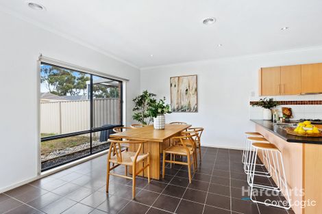 Property photo of 10 Inverness Court Cairnlea VIC 3023