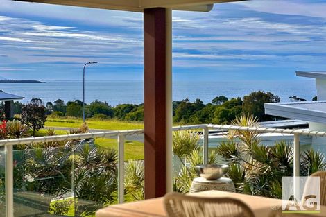 Property photo of 26 Torquay Circuit Red Head NSW 2430