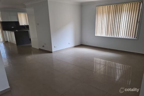 Property photo of 25B Desdemona Street Rosemeadow NSW 2560