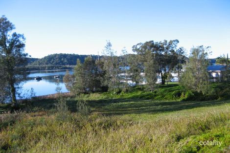 Property photo of 79 Wahine Drive Russell Island QLD 4184