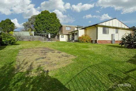 Property photo of 4 Kaylaur Crescent Albion Park Rail NSW 2527