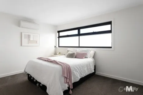 Property photo of 3/5 Flower Street Essendon VIC 3040