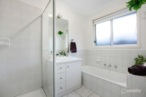 Property photo of 2/69 Arundel Avenue Reservoir VIC 3073