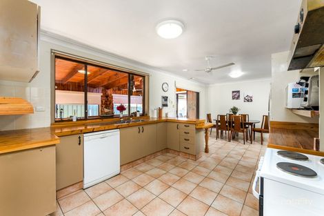 Property photo of 8 Peat Close Eagle Vale NSW 2558