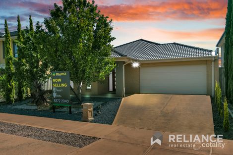 Property photo of 15 Sanctuary Lakes East Boulevard Point Cook VIC 3030