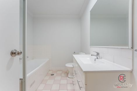 Property photo of 73 Holdsworth Drive Narellan Vale NSW 2567