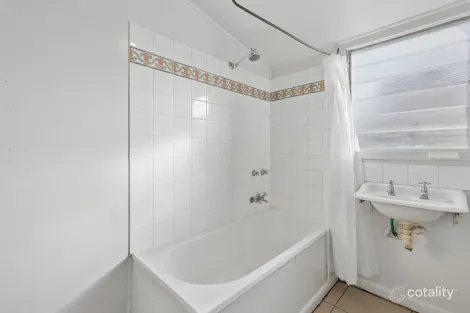 Property photo of 29 Manifold Street Colac VIC 3250