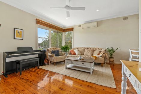Property photo of 19 Collarena Crescent Kahibah NSW 2290