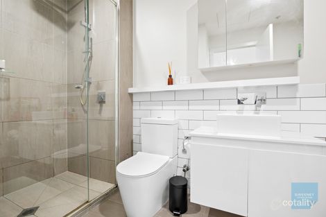 317/9 Commercial Rd, Caroline Springs, VIC 3023