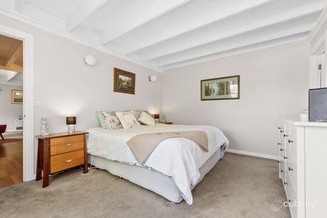 Property photo of 39 Robert Street Somerville VIC 3912