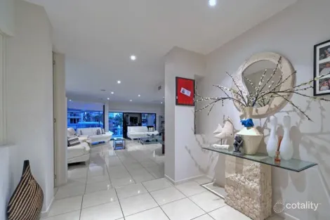 Property photo of 8028 Key Waters Hope Island QLD 4212