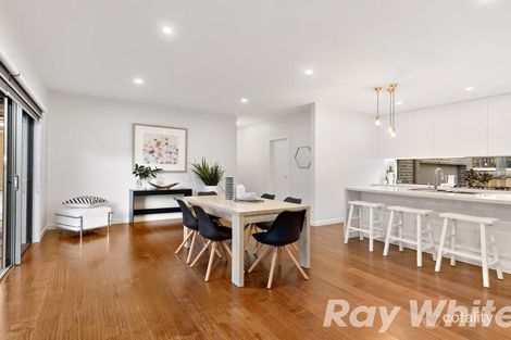 Property photo of 2/56 Braid Hill Road Macleod VIC 3085