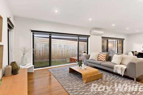 Property photo of 2/56 Braid Hill Road Macleod VIC 3085