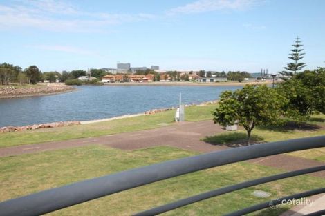 Property photo of 2/18 The Lane Maryville NSW 2293